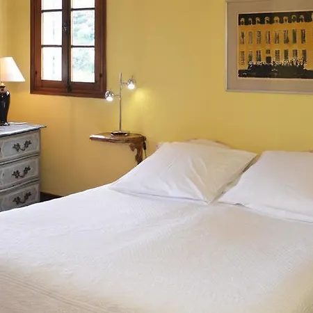 Bed & Breakfast Les Orangers Saint-Paul-de-Vence