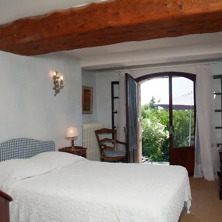 Les Orangers Bed & Breakfast